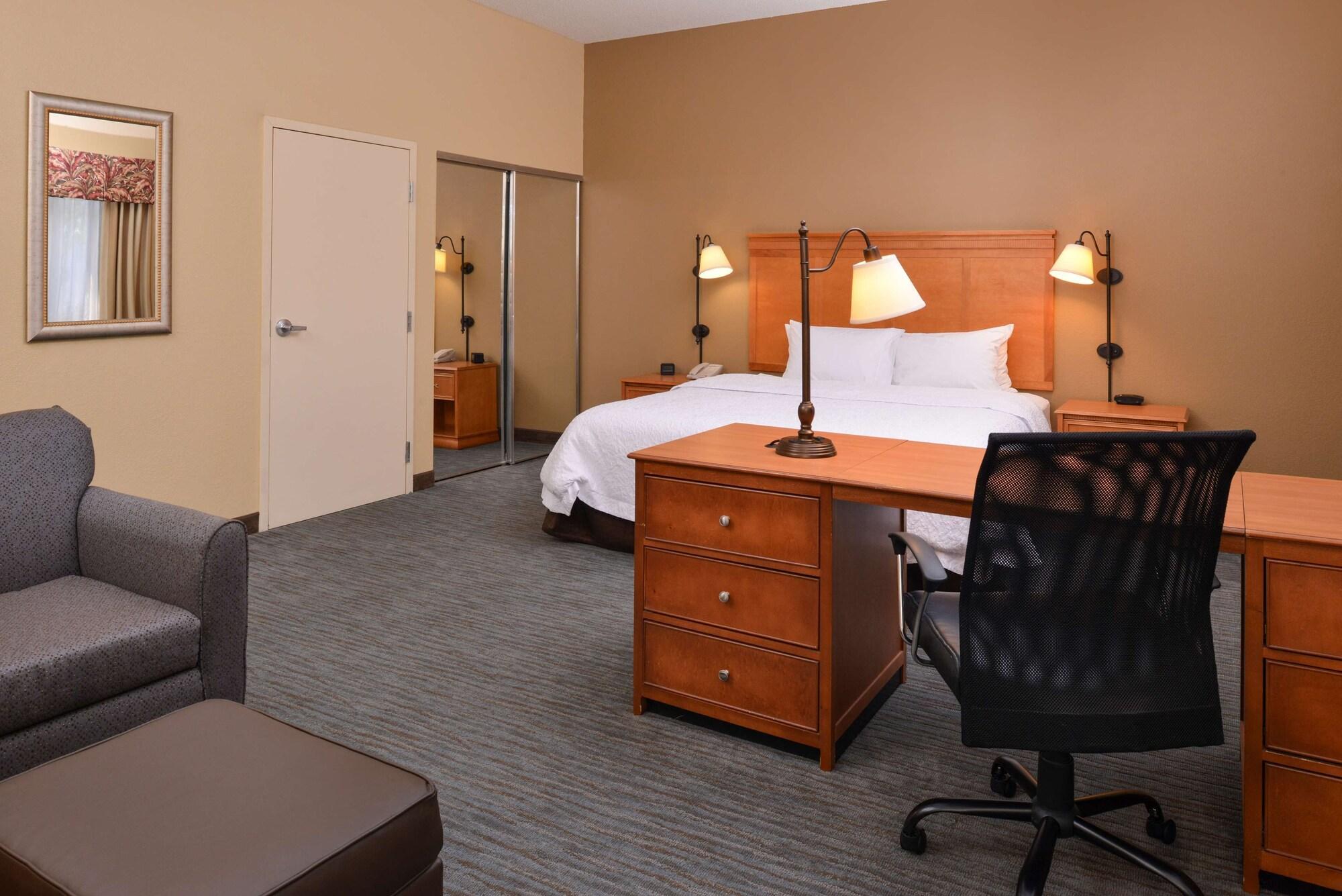 Hampton Inn & Suites Tampa East Casino Area Seffner Экстерьер фото