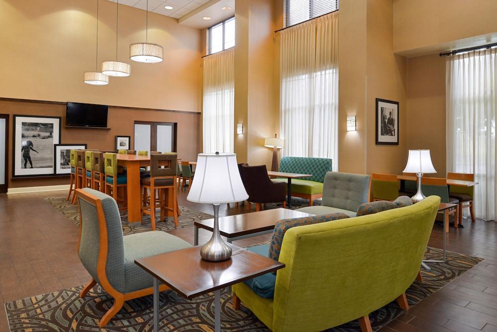 Hampton Inn & Suites Tampa East Casino Area Seffner Экстерьер фото