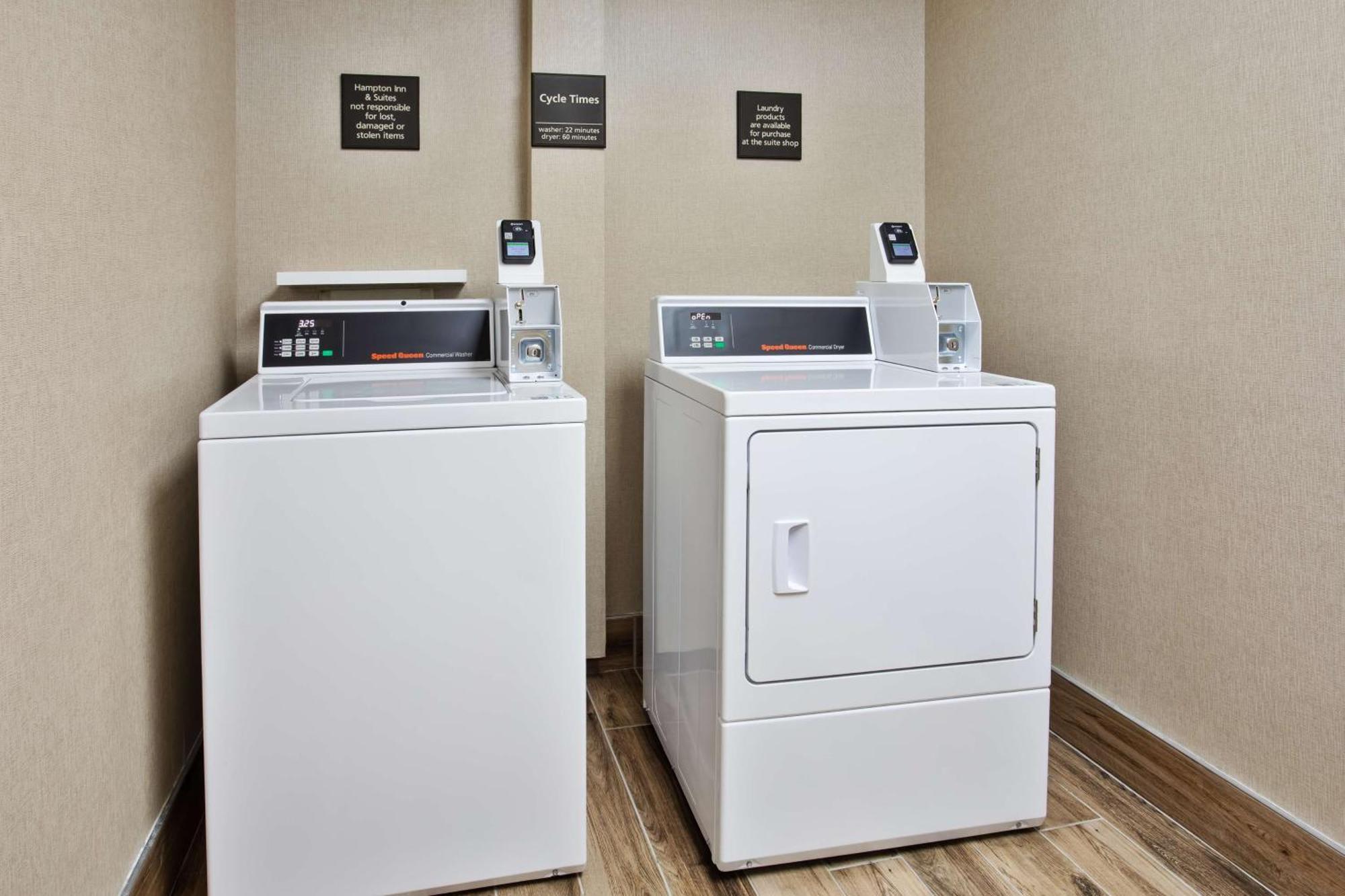 Hampton Inn & Suites Tampa East Casino Area Seffner Экстерьер фото